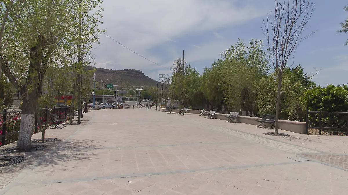 Retomarán recorridos de leyenda por el Puente de la Historia.  Foto Archivo  El Sol de San Juan del Río.